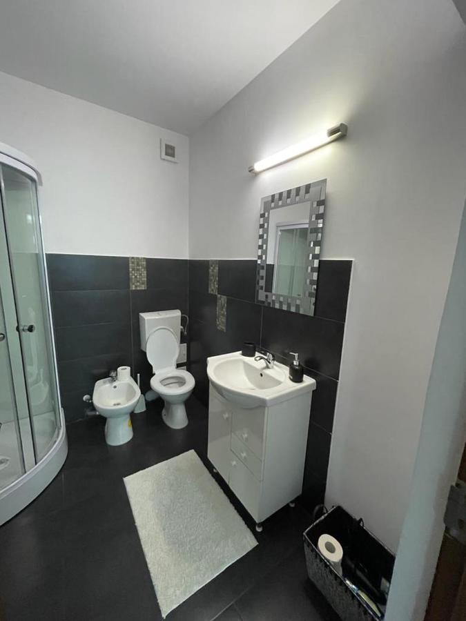 Deny'S Apartament Hura-Humora Exteriér fotografie